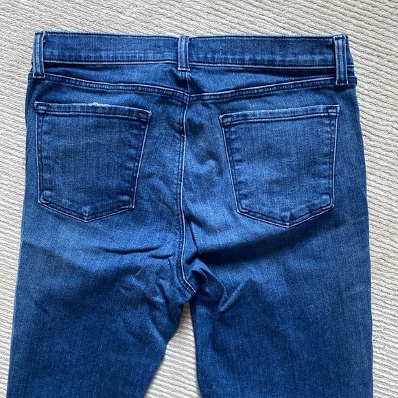 J Brand 620 Mid Rise Super Skinny Distressed Mid Mystic Wash Blue Jeans Size 31 - Picture 13 of 14